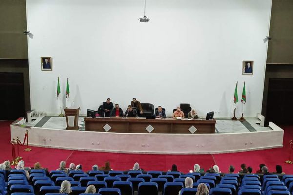 takrim-fete-des-femme-7-mars-21196FDFD-2FD1-ADDF-66EE-11B8C3F667D7.jpg