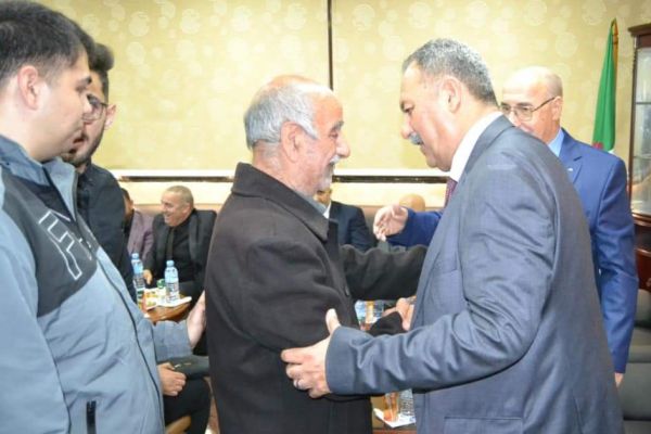 fete-aid-moubarek-14-04-2024-9FAF68676-A061-70E0-FF5A-D2E27CC56695.jpg
