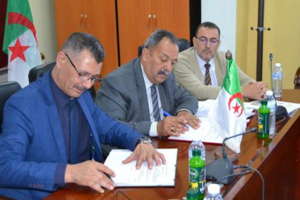 convention-badr-banque-21-mai-2024-170D4B6AE9-7B8A-3C25-034B-E1A95396A23C.jpg